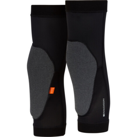 Madison Flux D3O&reg; Knee Pad Set