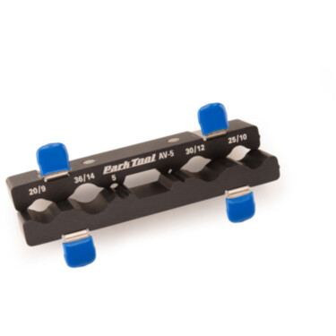 AV-5 - Axle & Pedal Vice Insert