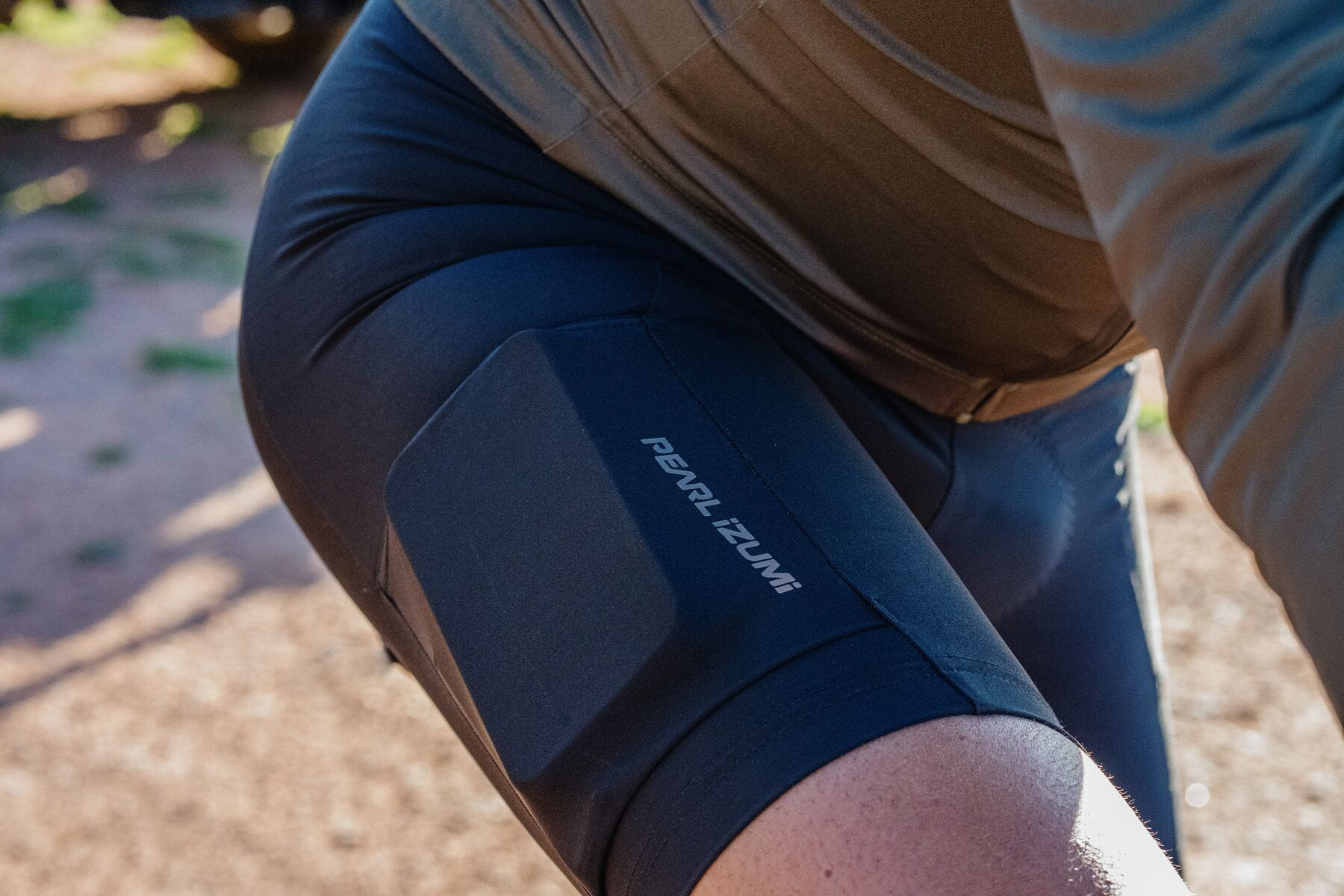 PEARL iZUMi Men's Expedition Bib Short 