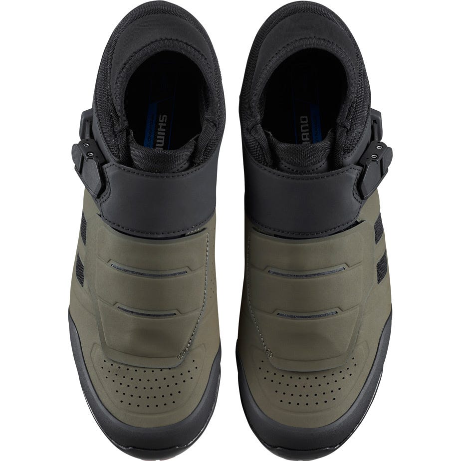 Me7 shoes top