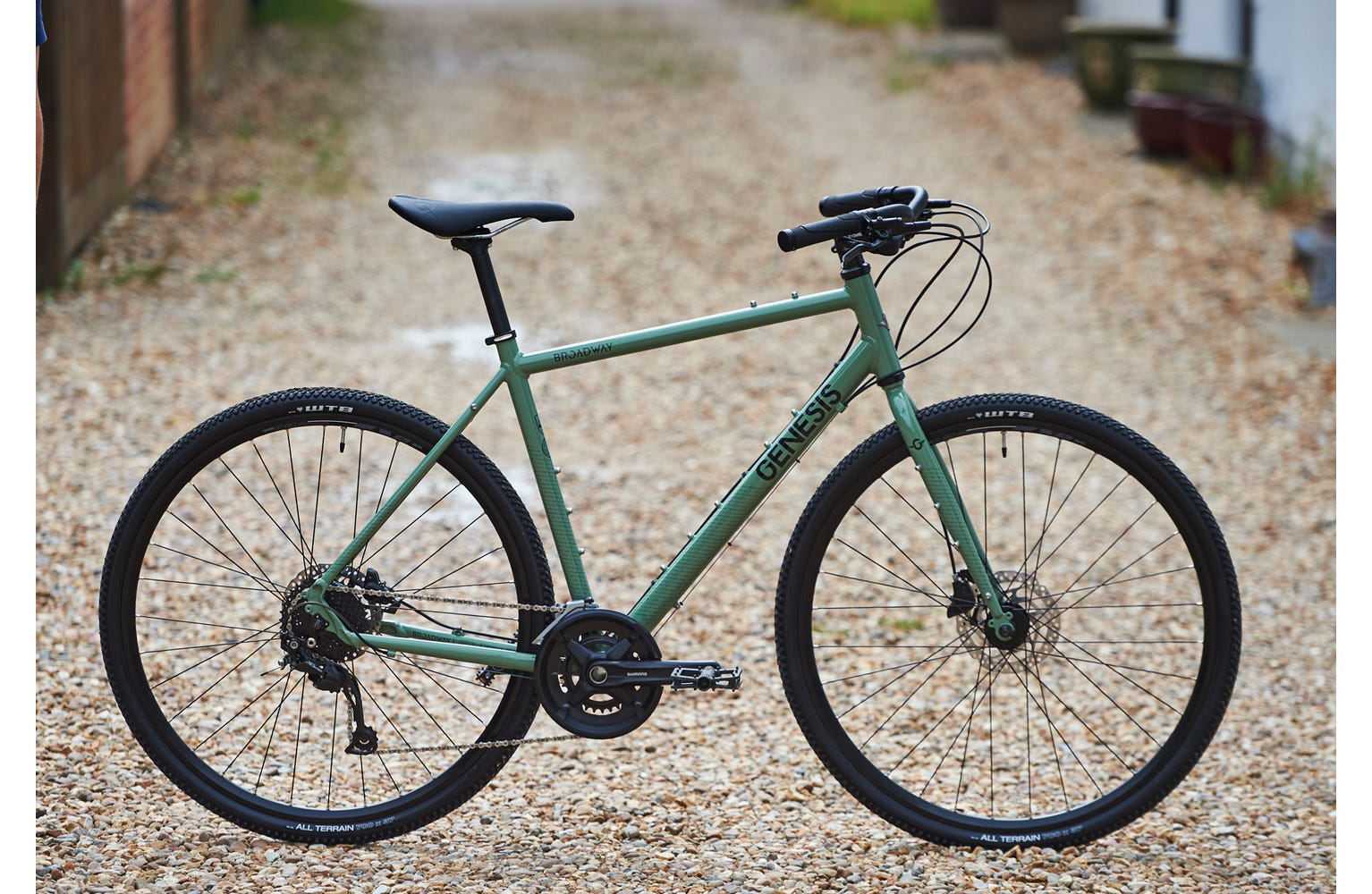 Genesis shop hybrid bike