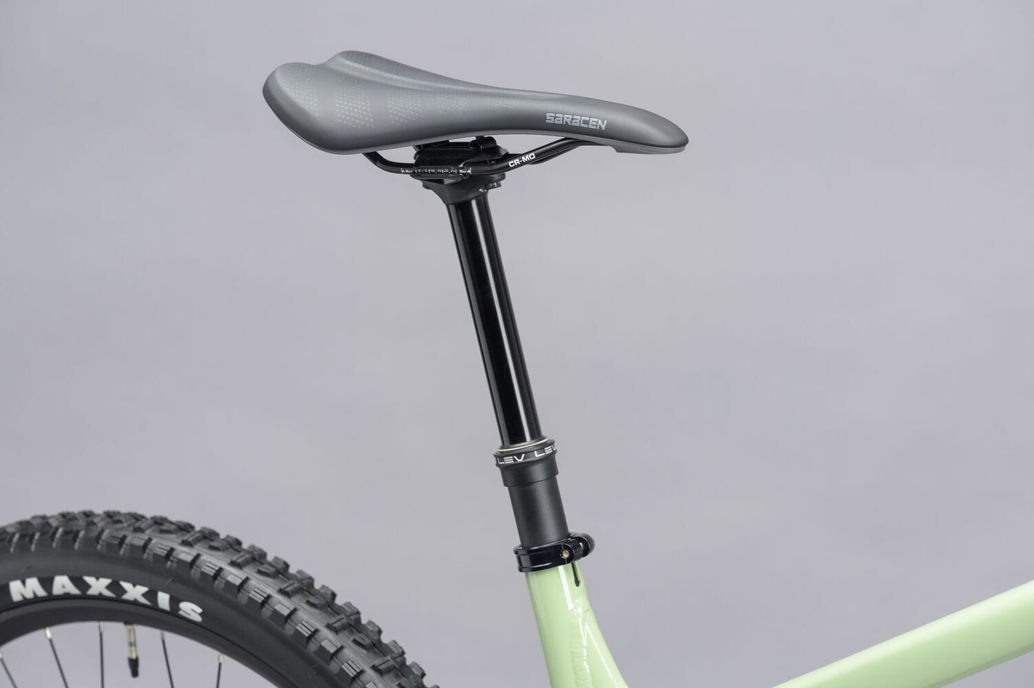 Saracen Mantra LSL Race Mountain Bikes Freewheel