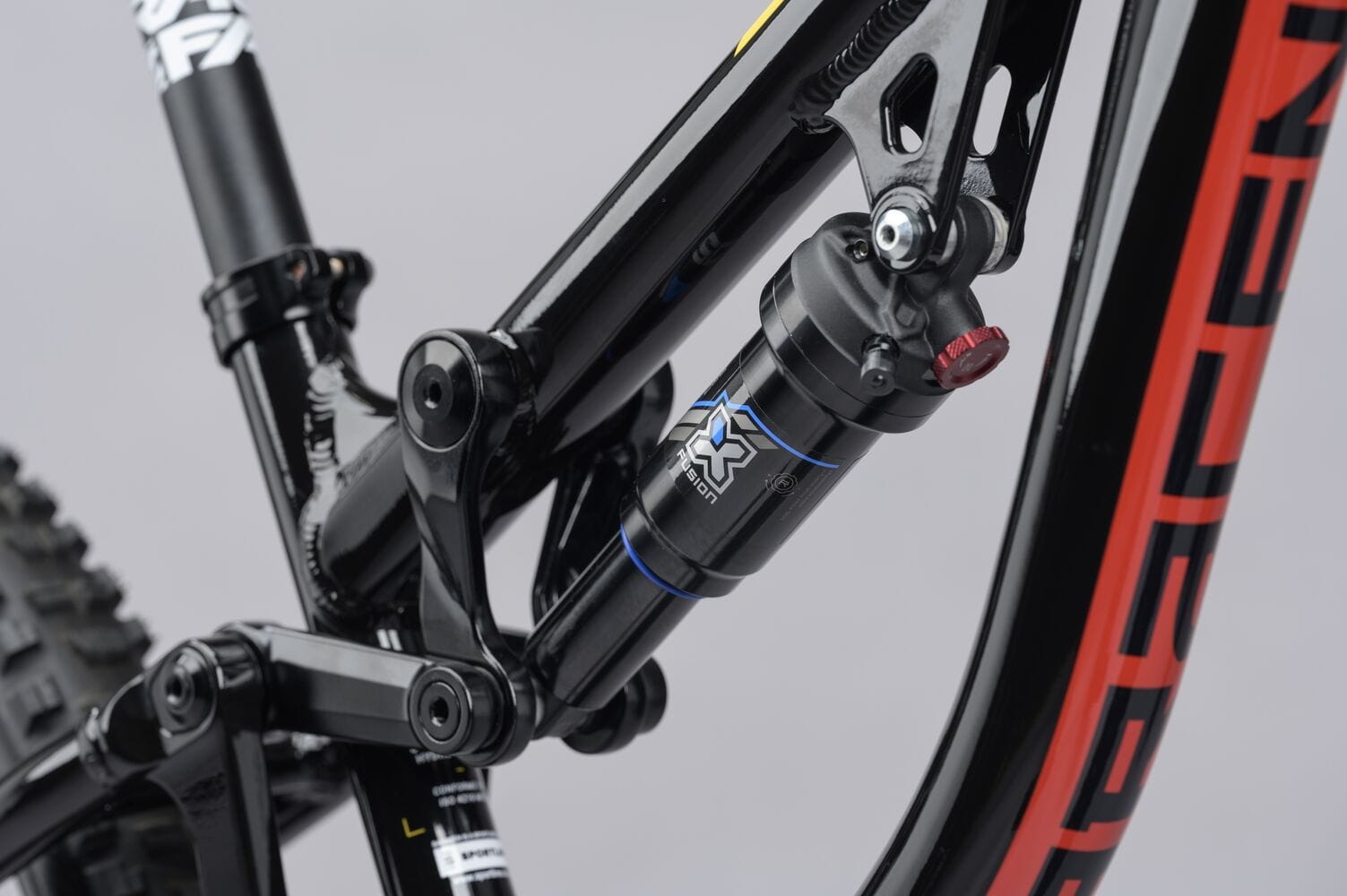 Saracen Ariel JNR Junior Bikes Freewheel