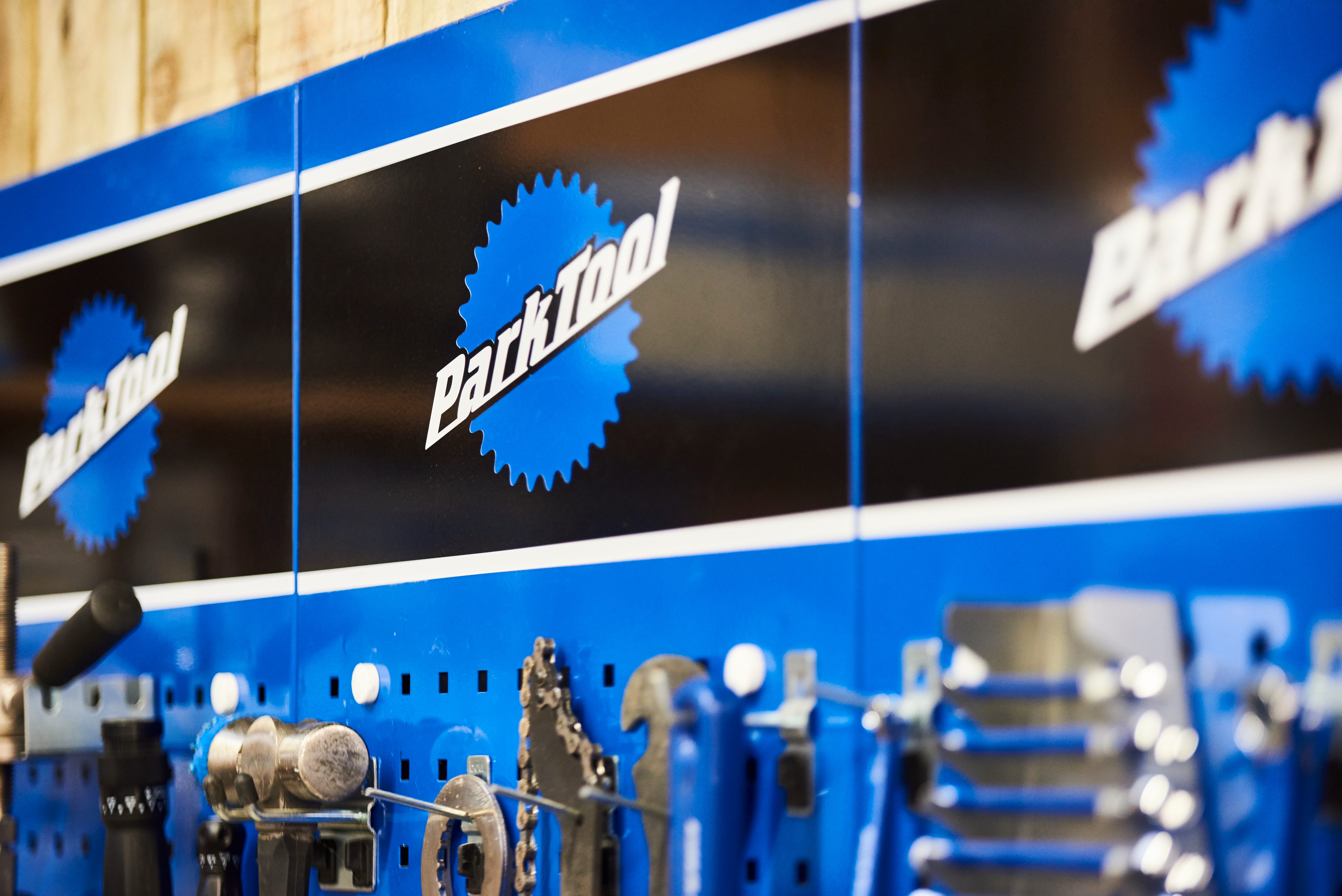 How to bleed Shimano Drop bar brakes with Park Tool. 