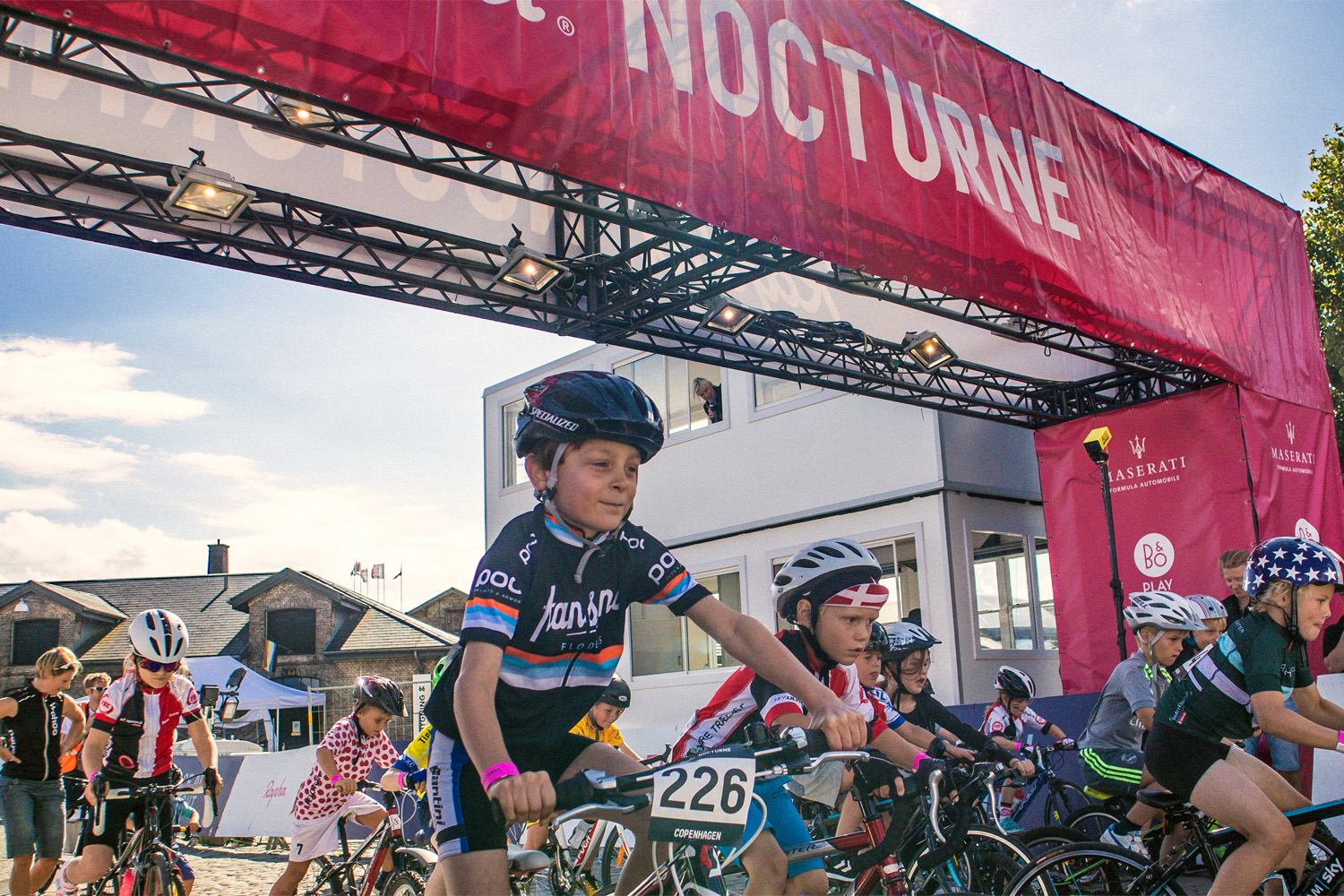 Family Cycling at the London Nocturne: Try Ridgeback Kids Bikes on Closed Roads in London
