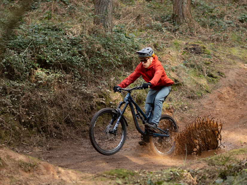 Shop The Look Madison Clothing AW25 Men's MTB KIt Splash