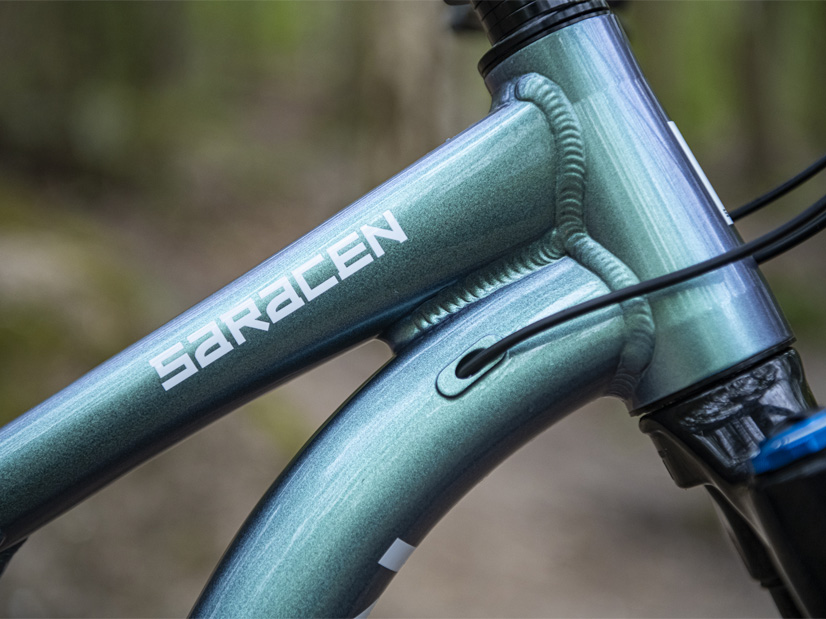 Jono Jones x Saracen Ariel 80 Pro