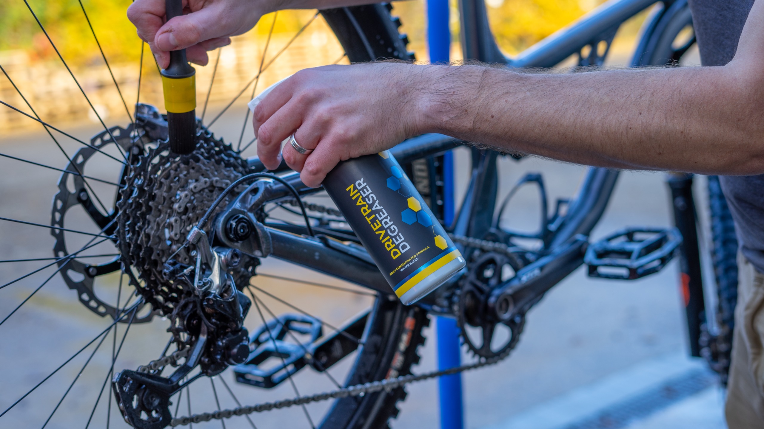 Saracen Ariel GTechniq bike wash